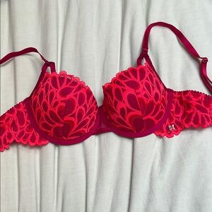 Savage X Fenty Pink Lace Underwire Bra